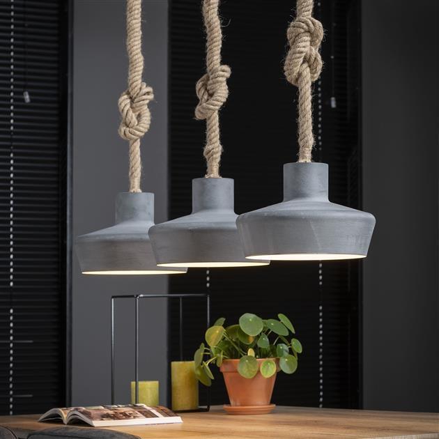 De industriële hanglamp Ferrol 3-lichts touw
