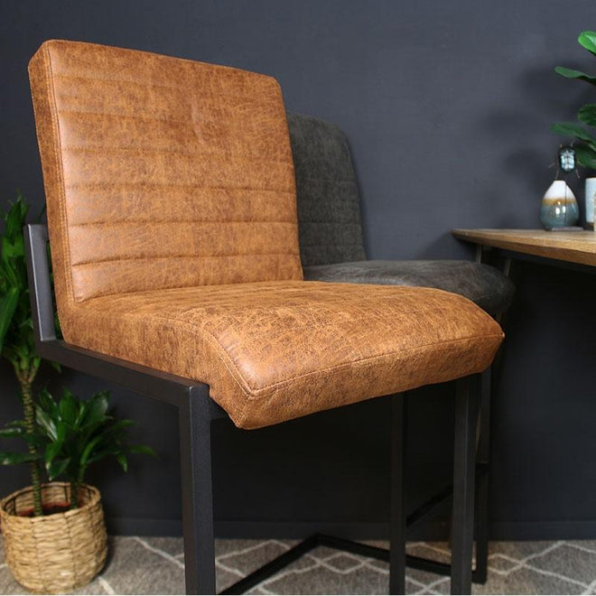 Industriële barstoel Ronald cognac  leer