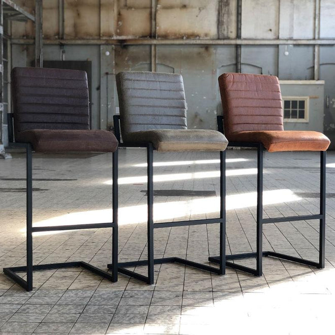 Industriële barstoel Ronald cognac  leer