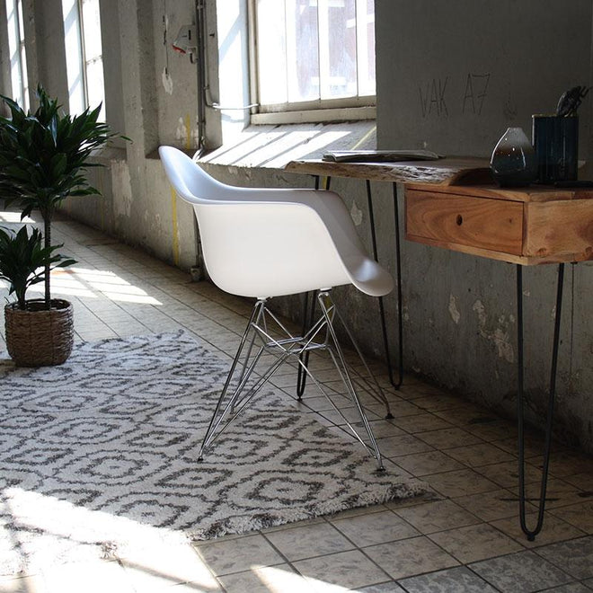 Eames DAR chair wit