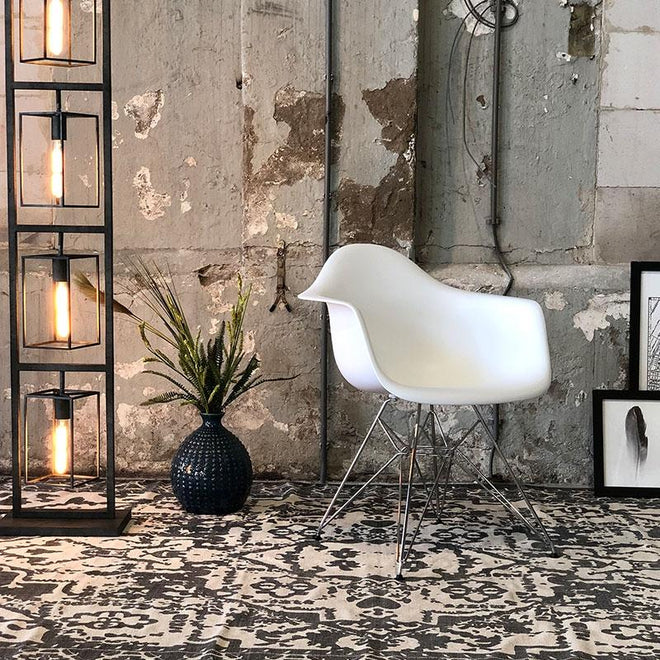 Eames DAR chair wit