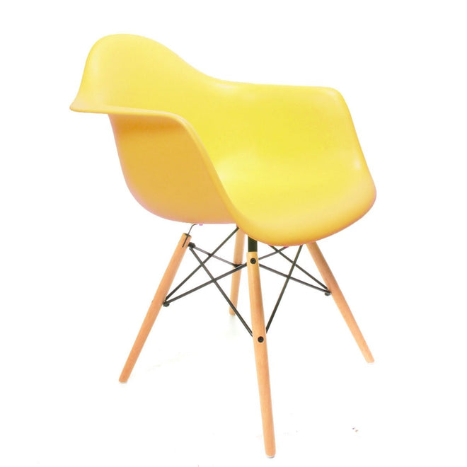 Eames DAW chair geel