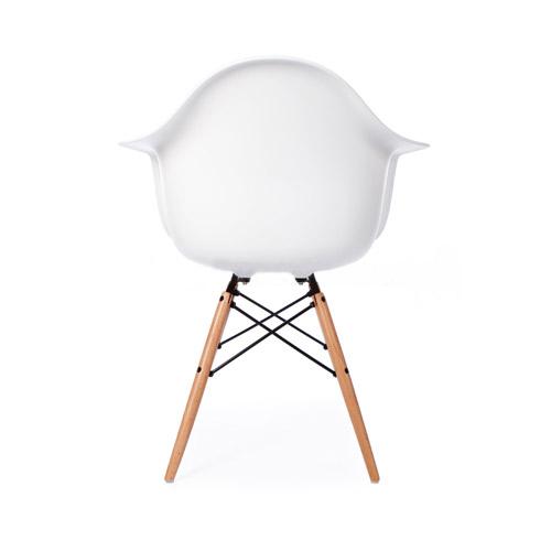 Eames DAW chair wit
