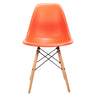Eames DSW chair oranje