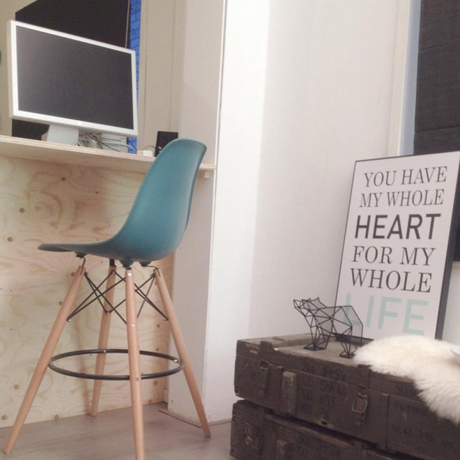 Eames DSW barkruk ocean blue - Ray & Charles Eames chairs