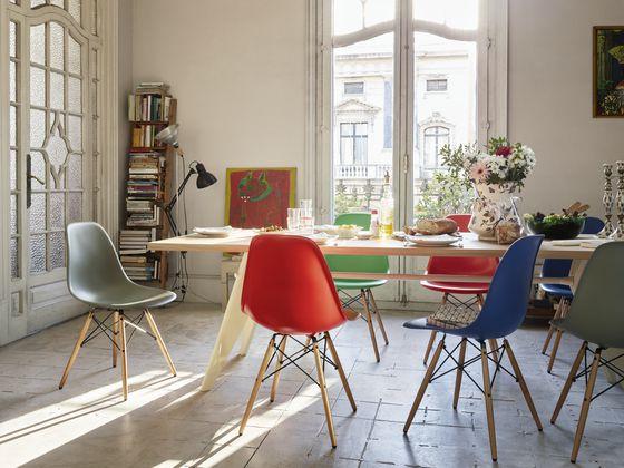Eames DSW chair rood - Charles & Ray Eames