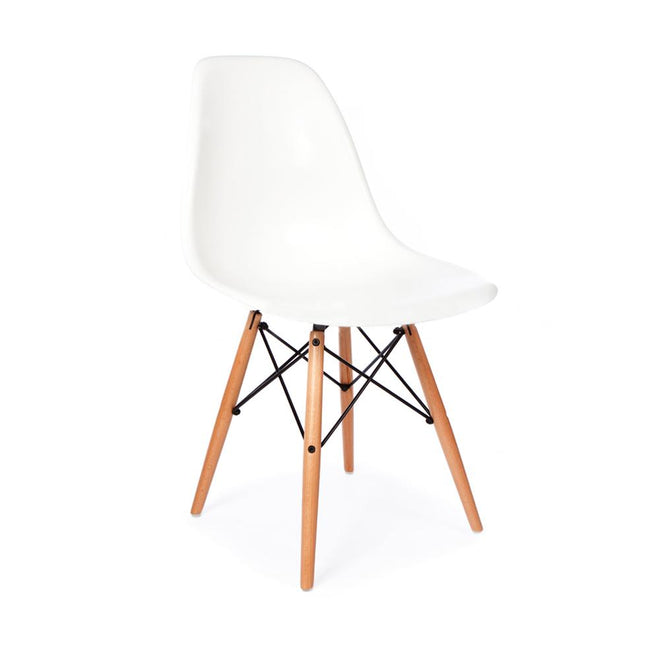 Eames DSW chair wit