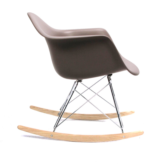 Eames RAR schommelstoel mauve grijs - Charles en Ray Eames