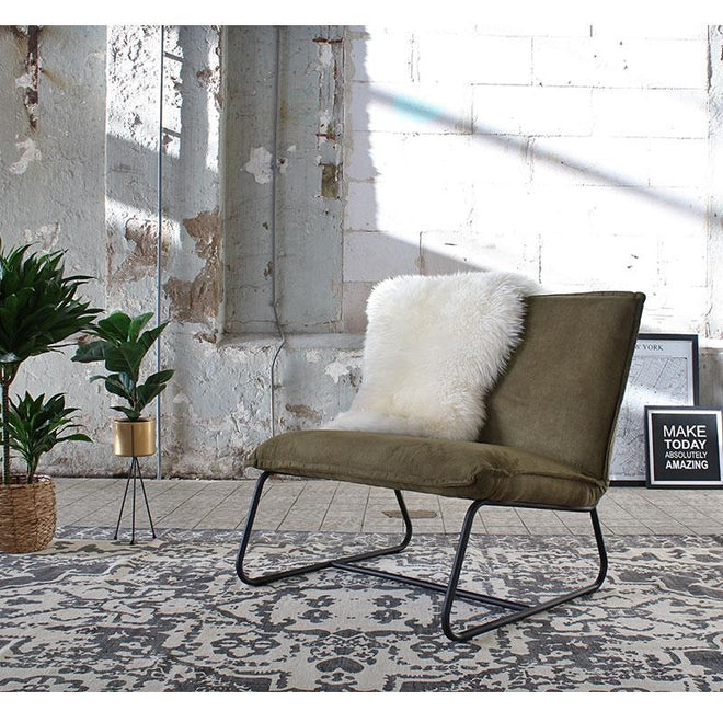 De industriële fauteuil Dante olijf groen