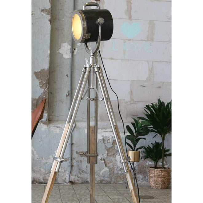 Industriële vloerlamp Quin Raw nickel