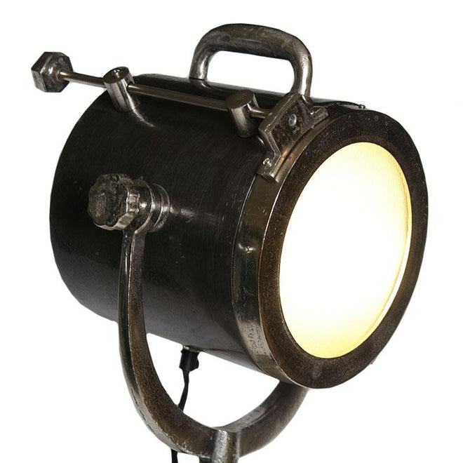 Industriële vloerlamp Quin Raw nickel
