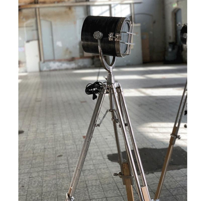 Industriële vloerlamp Dexter Raw nickel