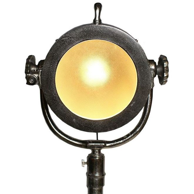 Industriële vloerlamp Bekka Raw nickel