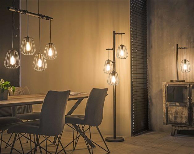 De industriële hanglamp Grisham 4-lichts oud zilver